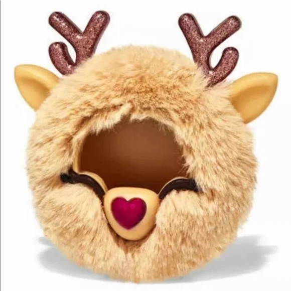 Adorable Reindeer Car Vent Clip Freshener - Picture 2 of 4